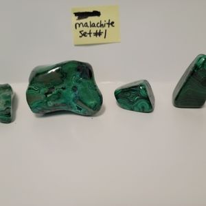 Malachite stones